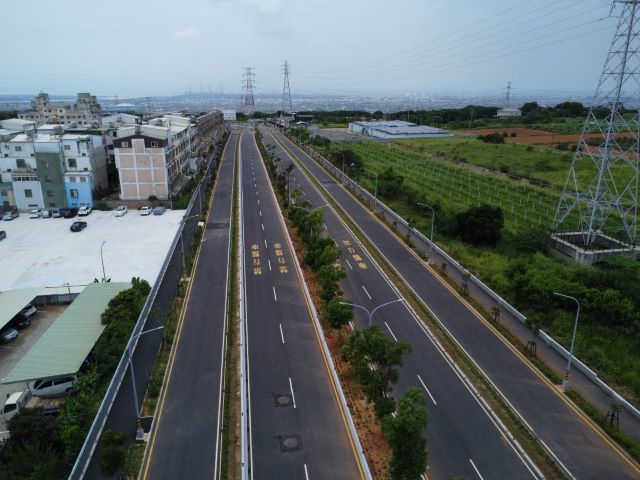 圖二 即將完工通車的中科西南向聯外道路空拍圖