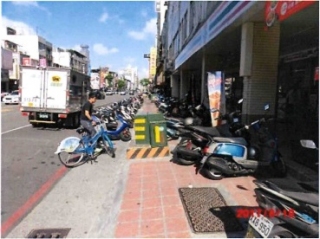 ↑重新規劃前停滿機車與箱涵