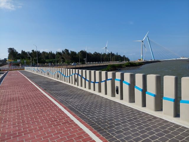 橋梁完工照片二