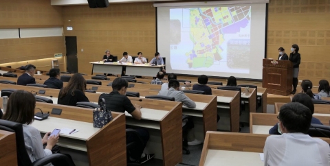 營建署長吳欣修進行簡報