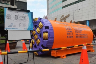 圖3 中壢污水下水道BOT之ψ1350mm推進機頭