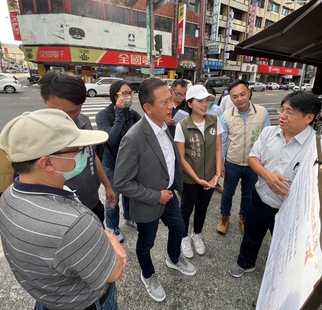 實地勘察臺南市健康路一、二段及大同路至中華西路口道路現行交通狀況