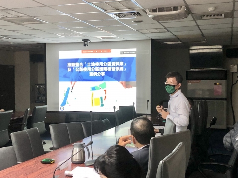 城鄉發展分署就應用全國土地使用分區資料庫資源，建立公版都市計畫土地使用分區證明核發系統進行分享
