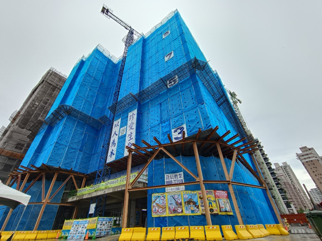 南區都市基礎工程分署(改制前為南區工程處)代辦「財政部高雄國稅局及勞動部職業安全衛生署所屬單位廳舍新建工程」獲得「第17屆公共工程金安奬」佳作。