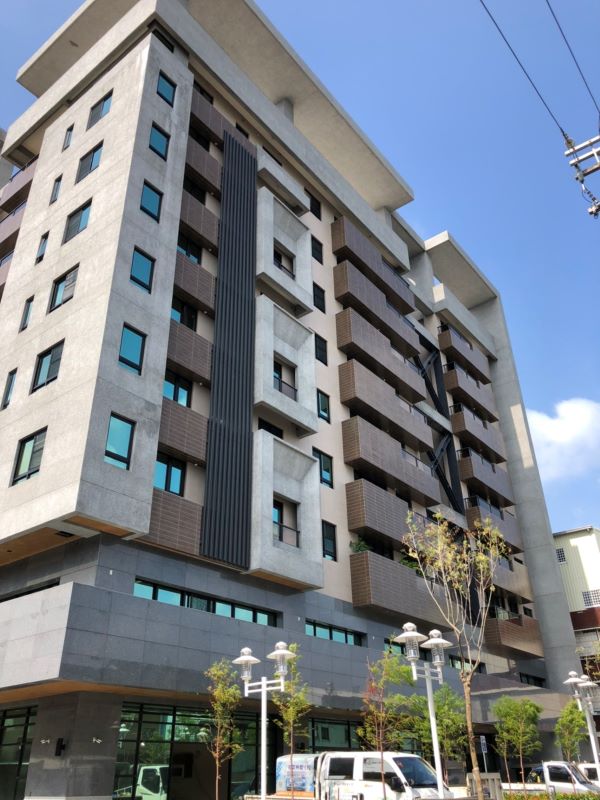 重建後照片-臺南大智市場.jpg