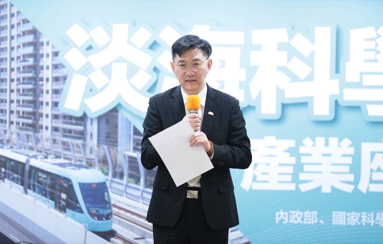 1董次致詞.jpg