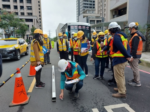 111年度管線挖掘道路施工回填復舊現地考評照片新竹市(工程組提供)