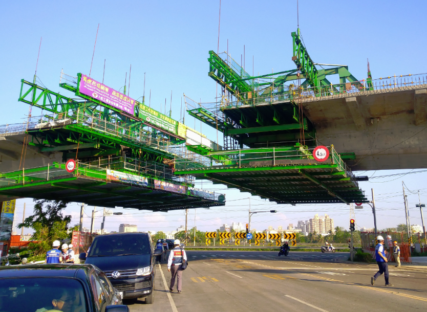 臺南都會區北外環道路第3期新建工程(西段)- 跨2-7道路施工 